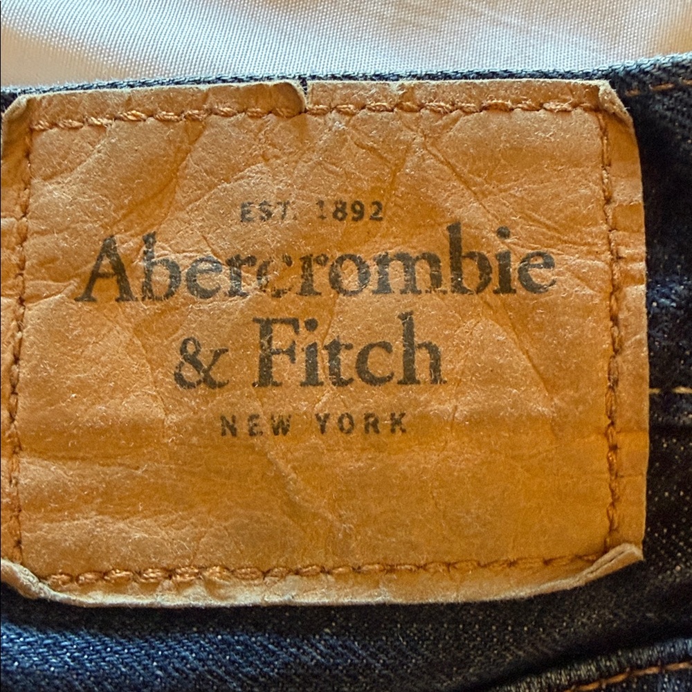 Men’s Abercrombie & Fitch Dark Blue Button Fly Denim Jeans 33 X 32” - Picture 4 of 7